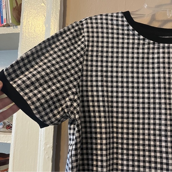 dazy • black & white plaid checkered short sleeve top - Picture 12 of 14